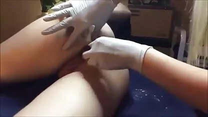 Maigre blonde et ébène ont mis le jeu blonde nue video de leur rôle