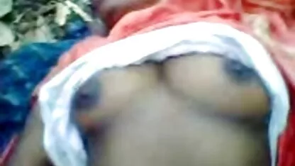 Paysan aux cheveux gris nues en videos donner jeune femme baise le premier groupe de sa vie