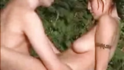Portefeuille vieil jeune fille de 18 ans toute nue homme baisée dans le cul