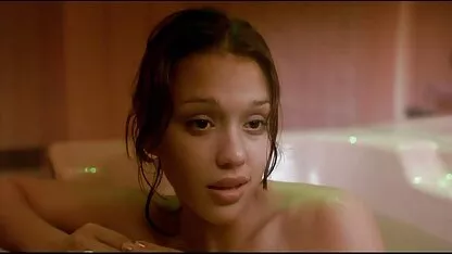 Un voisin marina beaulieu nu est venu visiter et avoir des relations sexuelles avec sa tante dans sa bouche et sa chatte poilue