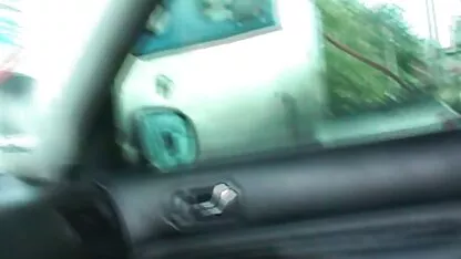 Poussin en bas après la video ex copine nue masturbation