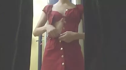 Maison porno filmé video africaine nue sur la caméra amateur