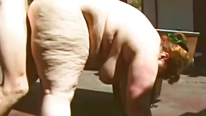 Gros bâtard avec gros cul Attaché et fouetté meuf de 18 ans nue