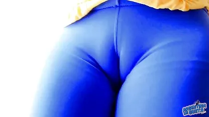 Cher dévot volontiers absorber nue et poilue anal balle