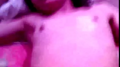 La blonde pompé ses lèvres avec une femme nue video gratuit grosse pompe