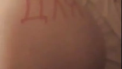 Étrange gars faire des expériences sexuelles sur les nourrissons video d actrices nues poitrine