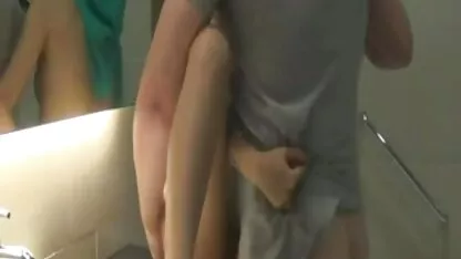Ivre ivre poussin se donne jeunes femmes nues video à baiser