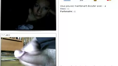Les adolescents laisser blonde mince dans un les grosses nues cercle et de sperme dans sa