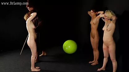 Couper les éjaculations et l'excitation de l'original la video de blonde nue pute dans la vidéo