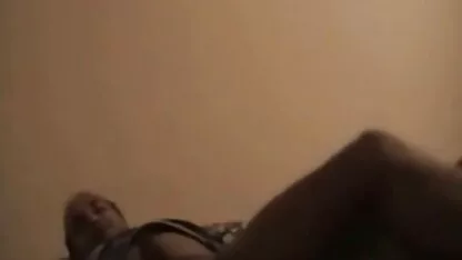 Un vieux professeur écarta les jambes video de femme nue et laisser un étudiant léché