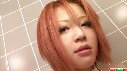 Amant avec une video femme arabe nue poussée rapide bite dans l'anus tendu d'une fille
