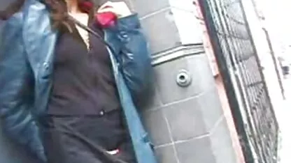 Deux poussin chaud donne mec vidéos de stars nues une pipe inoubliable