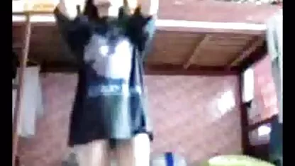 L'agent foiré un video fille nue plage chic asiatique POV