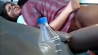 Femme de ménage en bas noirs jeune fille nue cam Drôle jeune hôte