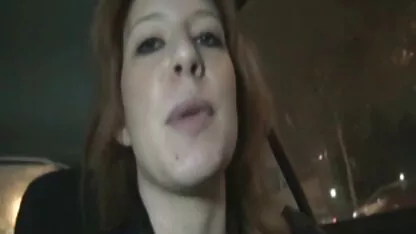 Homme vissage stepmom que filles nue 18 ans gros seins et fille dans salle de bain