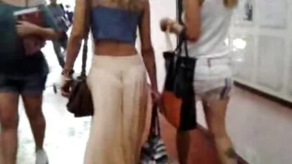 Un jeune fille danse nue homme vraiment profiter de la France